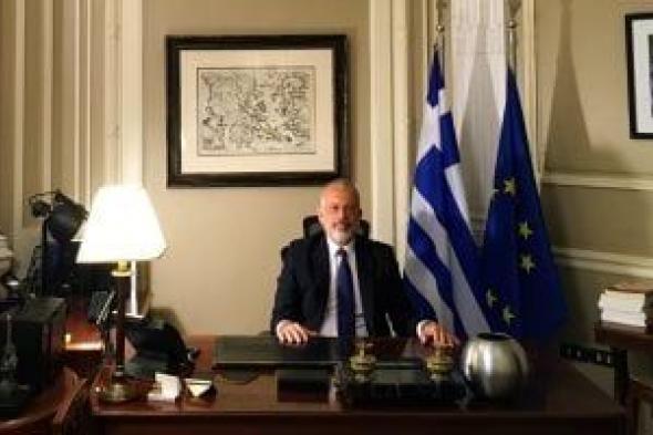 سفير
اليونان
بالقاهرة
يؤكد
على
قوة
الروابط
بين
الشعبين
المصرى
واليونانى
فى
القرن
العشرين