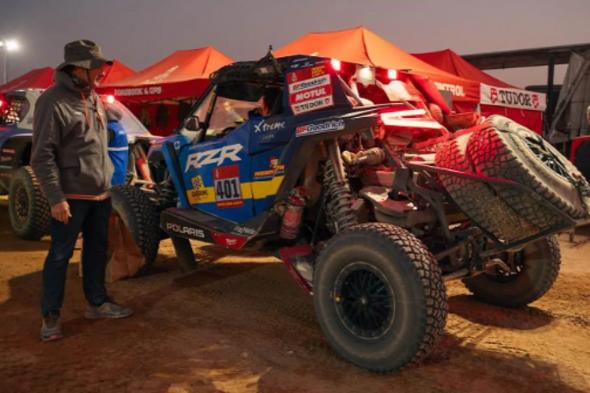 «إكستروم»
    يخطف
    أفضلية
    المرحلة
    برالي
    داكار..
    وفريق
    «ديفندر
    رالي»
    يسيطر
    على
    المراكز
    الأولى