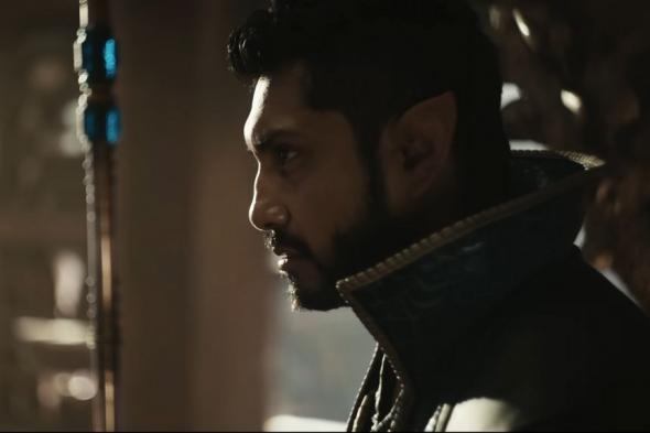 'انتبهوا
جيداً'
—
مخرجا
Avengers:
Doomsday
يصرّحان
برسالة
غامضة
للمعجبين
يؤكدان
فيها
أن
العروض
الـ
4
ليست
عروضاً
تشويقية
ولا
ترويجية