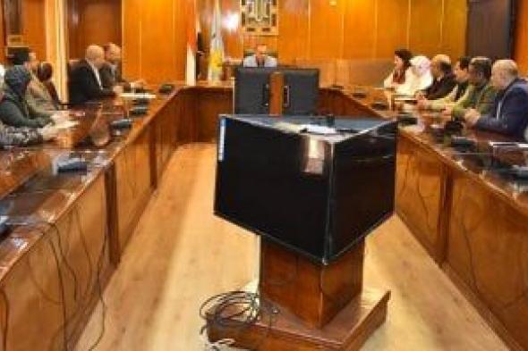 محافظ
أسيوط
يطلق
خطة
لتطوير
9
مدارس
لذوى
الهمم
بالشراكة
مع
الجمعيات
الأهلية