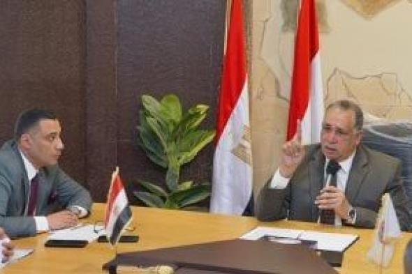 نقيب
المحامين
يبحث
الاستعدادات
اللوجيستية
والتنظيمية
لانتخابات
المرحلة
الأولى
للنقابات
الفرعية