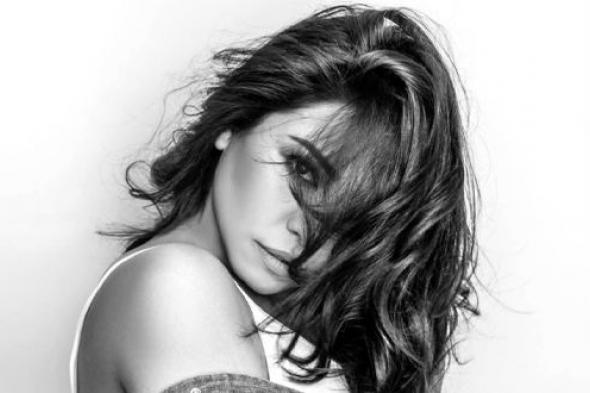 شقيق
شيرين
عبد
الوهاب
يشنّ
هجوماً
على
الصحافة
ويوجّه
رسالة
حاسمة