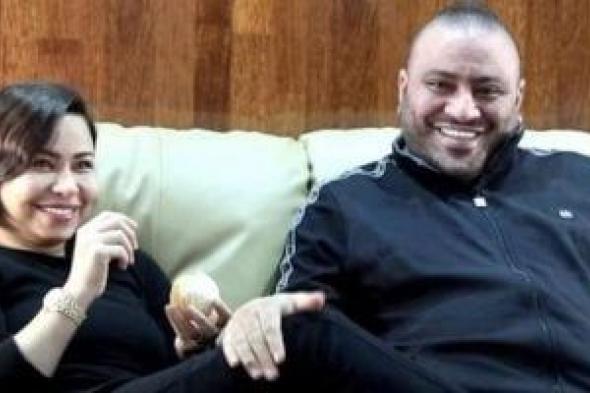 شقيق
شيرين
عبد
الوهاب:
الناس
بتاجر
بيها
وكله
بيألف
قصص
على
مزاجه