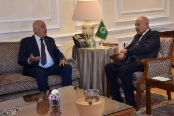 أبو
الغيط
يستقبل
جبريل
الرجوب
ويؤكد
أهمية
الانتقال
للمرحلة
الثانية
من
خطة
ترامب