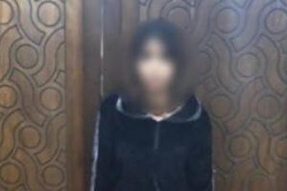 ضبط
صانعة
محتوى
بالإسكندرية
لنشر
فيديوهات
خادشة
للحياء
على
مواقع
التواصل