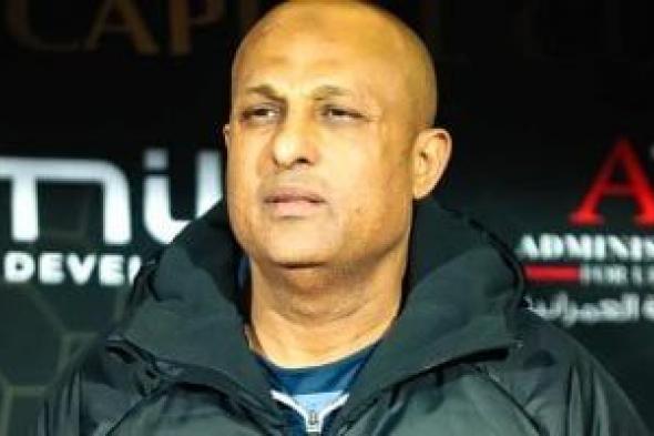 طارق
مصطفى:
لم
أتلق
عروضا
لتدريب
الزمالك..
والصفقات
ليس
دور
المدير
الرياضى