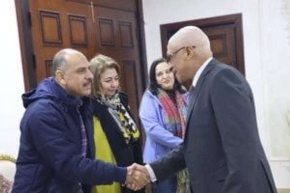 محافظ
شمال
سيناء
يبحث
سبل
تطوير
مسار
العائلة
المقدسة
لتنشيط
السياحة
الدينية