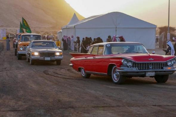 مهرجان
    «شتاء
    قطن»
    يواصل
    فعالياته
    ويستقطب
    الزوار
    بعقلة
    الصقور