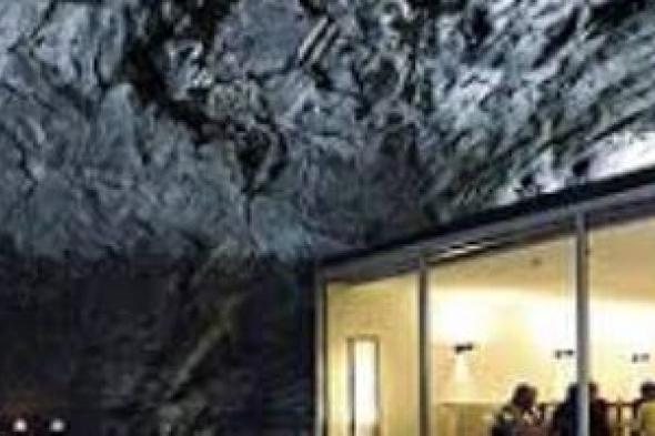 إسرائيل
تفتح
ملاجئ
ديمونة
تحسبا
لهجوم
محتمل
على
إيران