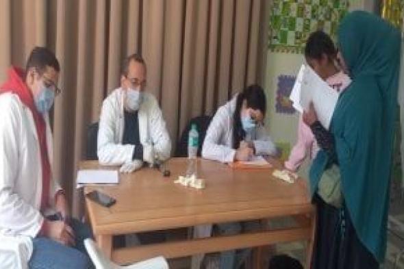 الكشف
على
892
مواطنا
بالقافلة
الطبية
المجانية
بقرية
سرابيوم
بالإسماعيلية