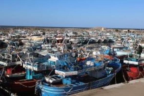 استمرار
توقف
حركة
الملاحة
والصيد
بميناء
البرلس
لسوء
الأحوال
الجوية