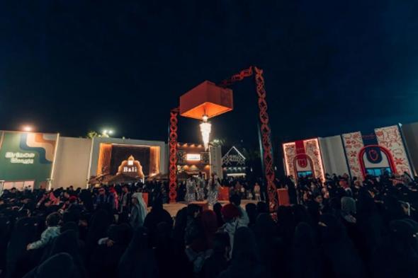 عروض
    عالمية
    وعربية
    تُثري
    فعاليات
    مهرجان
    زيتون
    الجوف
    الدولي
    2026