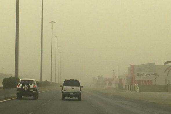 رياح
على
منطقة
تبوك
حتى
السادسة
مساء