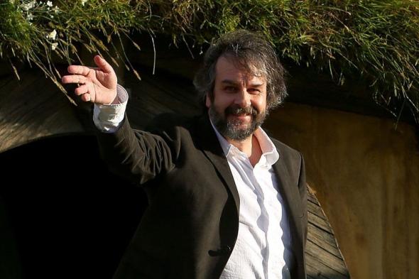 إعادة
عرض
أفلام
Lord
of
the
Rings
تتضمن
مقدّمات
جديدة
مع
بيتر
جاكسون