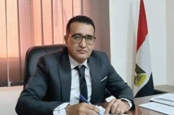 وزير
التموين
يصدر
قرار
بندب
عبد
الرازق
الصافى
مديراً
لمديرية
التموين
فى
الأقصر
لمدة
عام