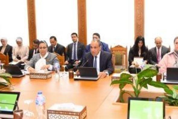 وزير
الخارجية
يترأس
الاجتماع
الوزاري
السادس
للجنة
العليا
لحقوق
الإنسان