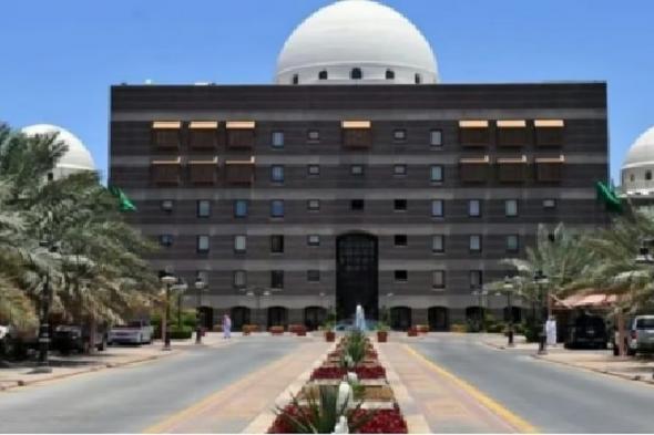 أمانة
    المدينة
    المنورة
    تعزز
    الرقابة
    الصحية
    على
    المنشآت
    التجارية