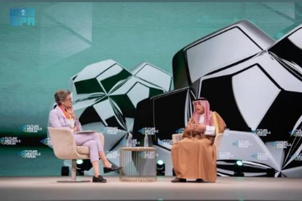 الجبير:
    مؤتمر
    التعدين
    الدولي
    منصة
    محورية
    عالمية
    لأكثر
    من
    100
    دولة