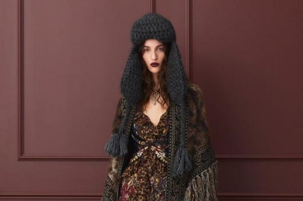 الزخارف في الأزياء: حين تتحول التفاصيل إلى لغة فخامة