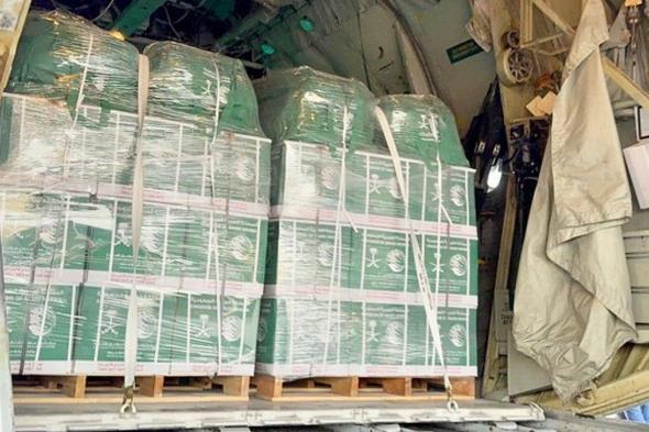 وصول
    الطائرة
    الإغاثية
    السعودية
    الـ79
    لإغاثة
    الشعب
    الفلسطيني
    في
    قطاع
    غزة