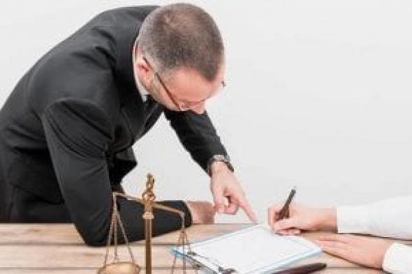 قانون
العمل
يلزم
المنشآت
بالكشف
الدورى
على
الصحة
العقلية
والنفسية
للعاملين