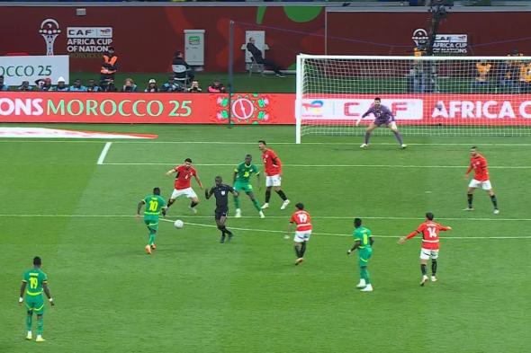 هجوم مصري على الشناوي.. انتقادات فنية وتحميله هدف الخسارة من السنغال (فيديو)