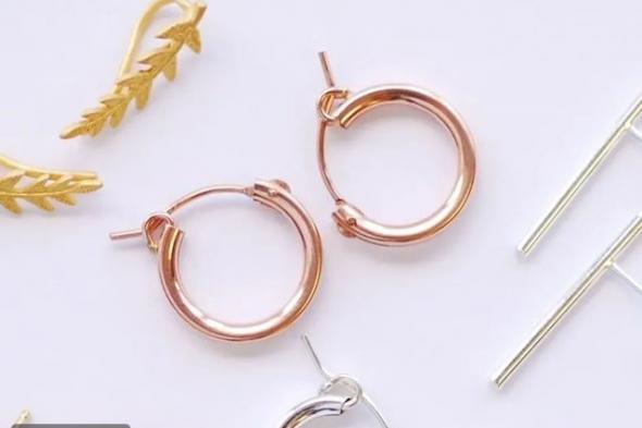 معنى حلم فردتين حلق للحامل: التفسير والدلالات النفسية