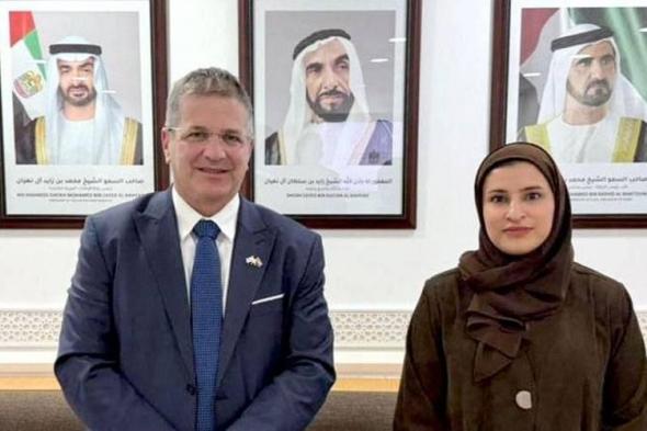 سارة
      الأميري
      تبحث
      تبادل
      الخبرات
      التعليمية
      مع
      إسرائيل