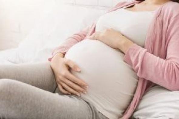 حماية
تأمينية
للأمهات..
تفاصيل
تعويض
الحمل
والوضع
للعاملات
بالقطاع
الخاص