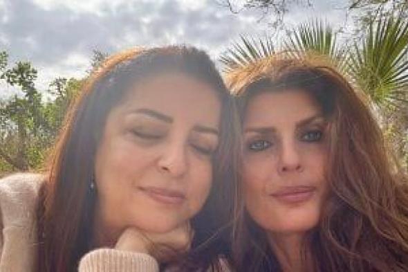 فيدرا
تزور
مقابر
الحيوانات..
شوف
أصحاب
الكلاب
كاتبين
إيه
على
شواهد
القبور