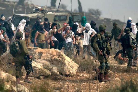 مستوطنون
يقتحمون
بيتا
وحوارة
جنوب
نابلس