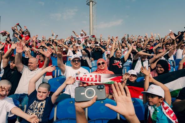 أهازيج
    "النشامى"
    تشعل
    الإجازة
    الأسبوعية
    في
    كأس
    آسيا
    تحت
    23
    عامًا
    2026
    السعودية