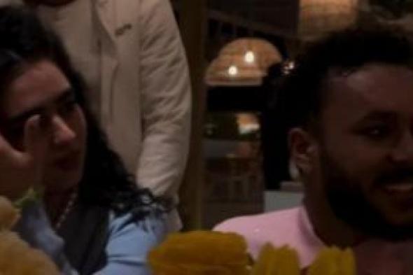 بعد
إعلان
زواجهما..
معلومات
لا
تعرفها
عن
زوجة
ويجز