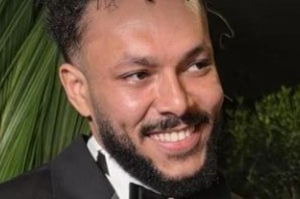 على
أنغام
حبه
جنة
لـ
شيرين..
ويجز
يعلن
ارتباطه
عبر
إنستجرام