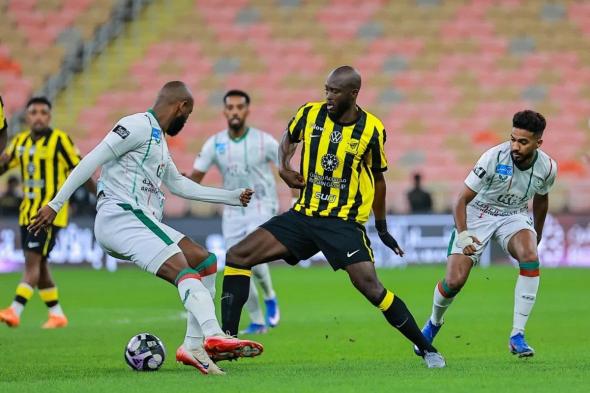 الاتحاد
    يسقط
    أمام
    الاتفاق
    في
    الدوري
    السعودي
    للمحترفين