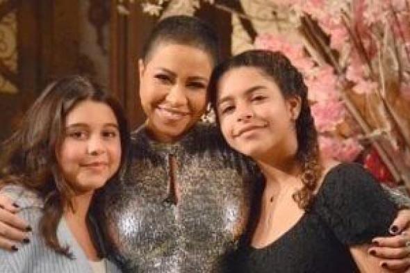 هنا
ومريم..
سر
قوة
شيرين
عبد
الوهاب
برغم
الضغوط
والأزمات