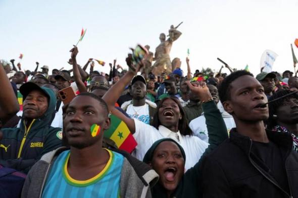 'فيزا'
      المشجعين
      خارج
      حظر
      السفر
      للمونديال