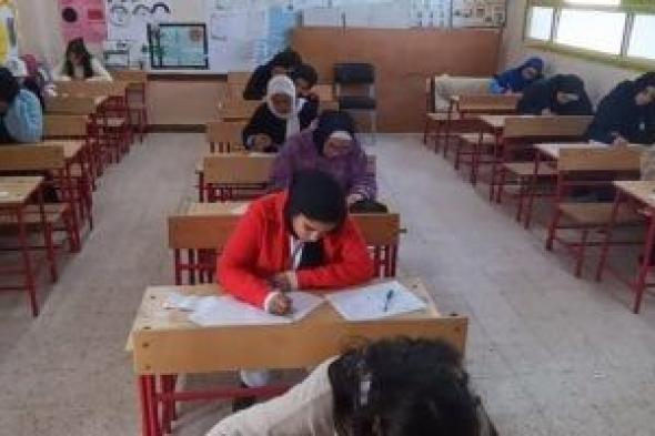 انطلاق
امتحانات
الشهادة
الإعدادية
اليوم
لـ
99418
طالب
بسوهاج