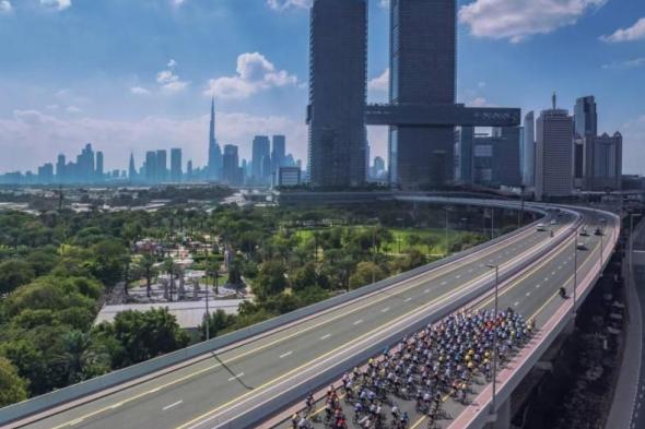 سباق
      «ديوان
      سمو
      حاكم
      دبي»
      يجمع
      النخبة
      في
      بطولة
      السلم
      للدراجات