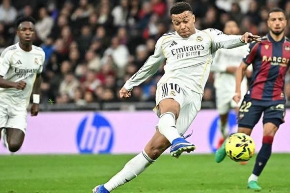 ترتيب
      الدوري
      الإسباني
      بعد
      فوز
      ريال
      مدريد
      أمام
      ليفانتي
      بثنائية