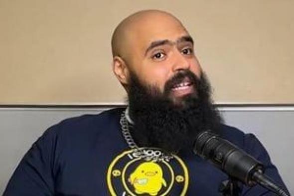 تخفيف
حبس
التيك
توكر
محمد
عبد
العاطى
من
عامين
لـ3
أشهر
بتهمة
بث
فيديوهات
خادشة