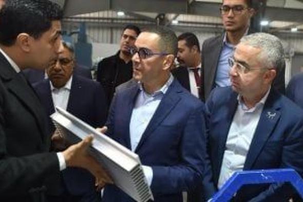 وزير
الاستثمار
يتفقد
عددا
من
المصانع
العاملة
بالمنطقة
الاستثمارية
بميت
غمر