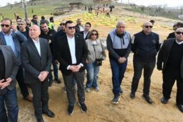 وزير
الإسكان
ومحافظ
القاهرة
يتابعان
اللمسات
النهائية
بمشروع
حدائق
تلال
الفسطاط