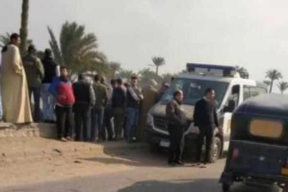 التصريح
بدفن
جثة
شاب
عثر
عليها
متحللة
بعد
مرور
6
أشهر
على
وفاته
بالواحات
البحرية