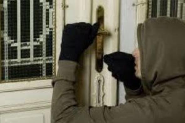 شقتك
اتكسرت
واتسرقت..
دليلك
القانونى
لعمل
محضر
كسر
باب
وسرقة