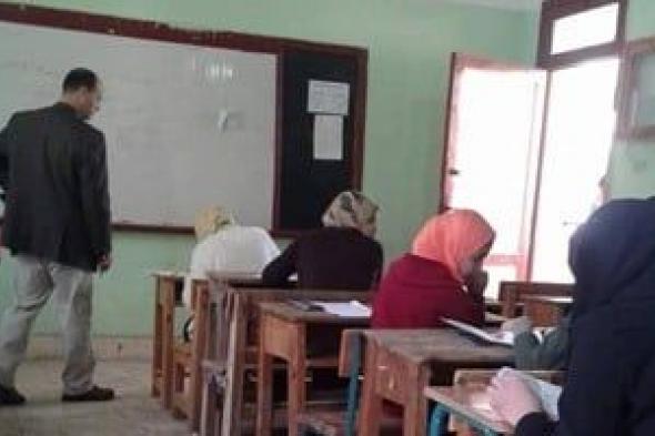 رصد
طالب
تداول
امتحان
مادة
اللغة
العربية
للشهادة
الإعدادية
بالقليوبية