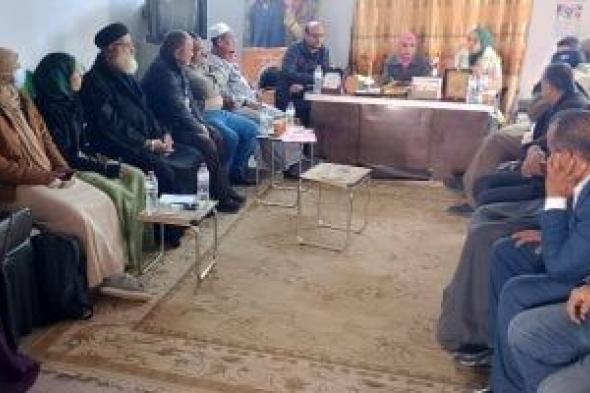 محافظ
أسيوط
يوجه
بالتوسع
فى
فصول
محو
الأمية
والامتحانات
الفورية
بمنفلوط