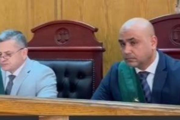 السجن
المؤبد
لمفتش
آثار
متهم
باختلاس
وتهريب
370
قطعة
أثرية
إلى
الخارج