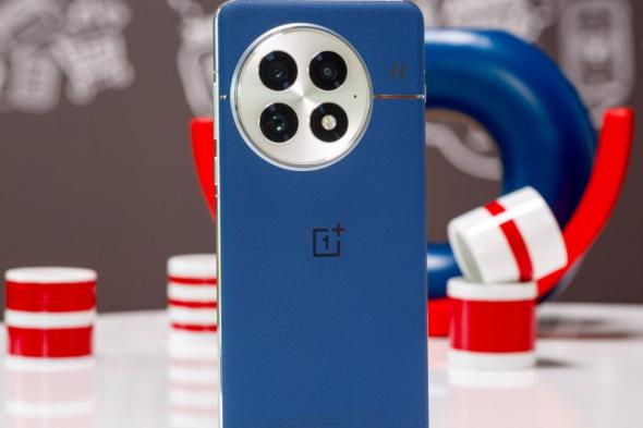 تحديث
OxygenOS
الجديد
يمنح
OnePlus
13
تحرير
صور
50
ميجابكسل
ودعم
الشحن
المتجاوز