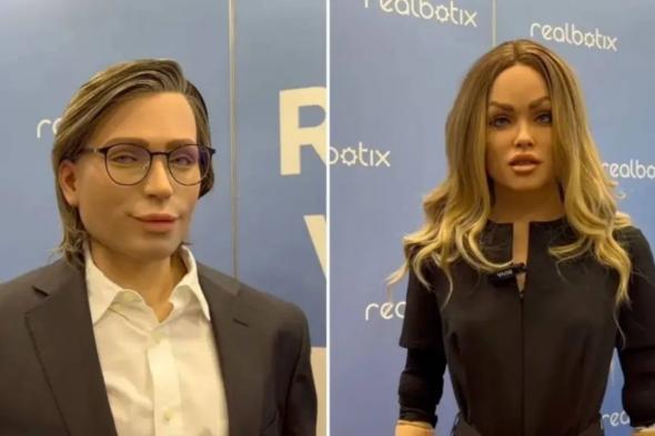 روبوتان يتحدثان معاً ساعتين كاملتين دون تدخل بشري أو نص مكتوب مسبقاً